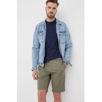 Lacoste pantaloni scurți bărbați, culoarea verde FH2647-02S