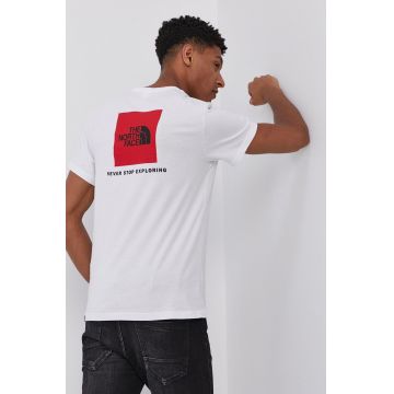 The North Face Tricou bărbați, culoarea alb, material neted