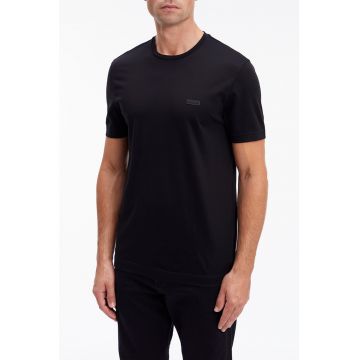 Tricou cu decolteu la baza gatului - din bumbac