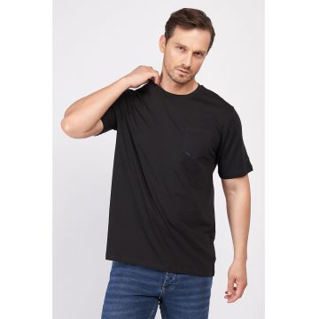 Tricou cu decolteu la baza gatului si buzunar pe piept