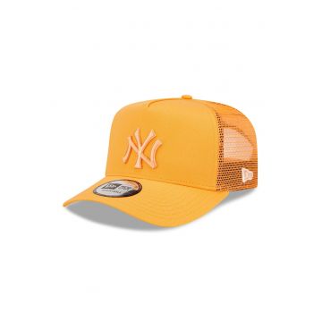 Sapca trucker cu logo brodat Tonal