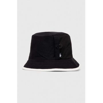 The North Face palarie cu doua fete Class V culoarea negru