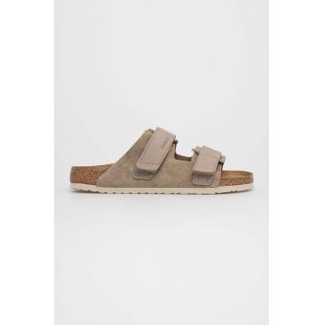 Birkenstock papuci din piele Uji barbati, culoarea bej, 1025690