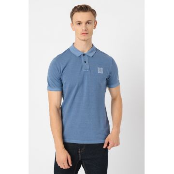 Tricou polo slim fit cu logo discret