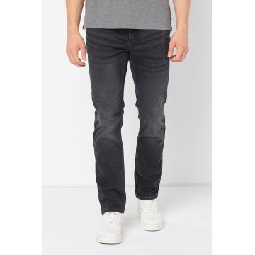 Blugi slim fit cu talie medie 708