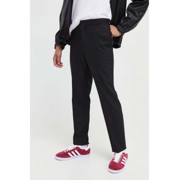 HUGO pantaloni de lana culoarea negru, mulata