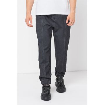 Pantaloni de bumbac cu aplicatie logo Dabruzzen