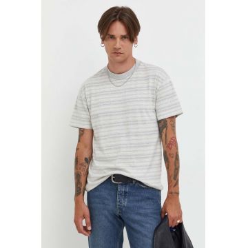 Abercrombie & Fitch tricou din bumbac culoarea gri, modelator