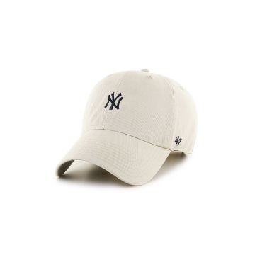 47brand șapcă MLB New York Yankees culoarea alb, cu imprimeu B-BSRNR17GWS-NT