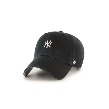 47brand șapcă MLB New York Yankees culoarea negru, cu imprimeu  B-BSRNR17GWS-BK