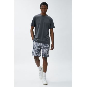 Bermude cu imprimeu tie-dye