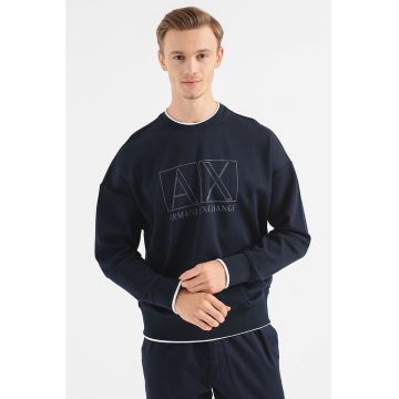 Bluza sport cu decolteu la baza gatului si imprimeu logo