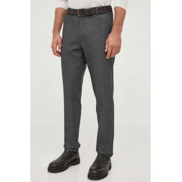 BOSS pantaloni barbati, culoarea gri, drept