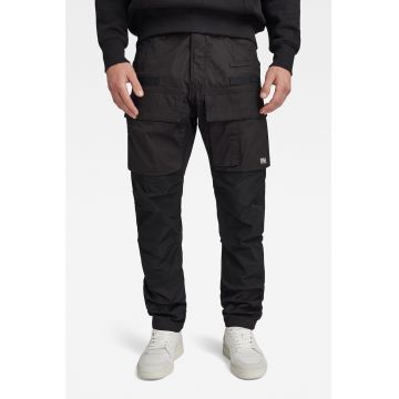 Pantaloni cargo conici
