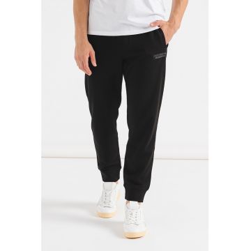 Pantaloni sport din amestec de bumbac cu snur