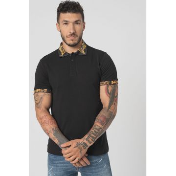 Tricou polo cu detalii baroc