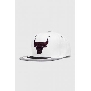Mitchell&Ness sapca CHICAGO BULLS culoarea alb, cu imprimeu