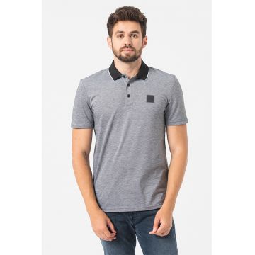 Tricou polo cu aplicatie logo