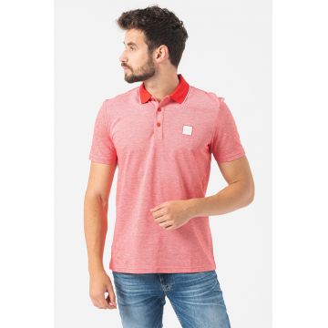 Tricou polo cu aplicatie logo