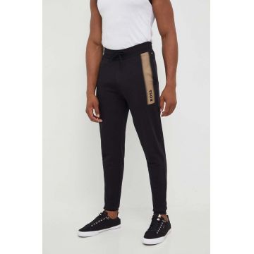 BOSS pantaloni de bumbac culoarea negru, cu imprimeu