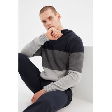 Pulover colorblock cu gluga