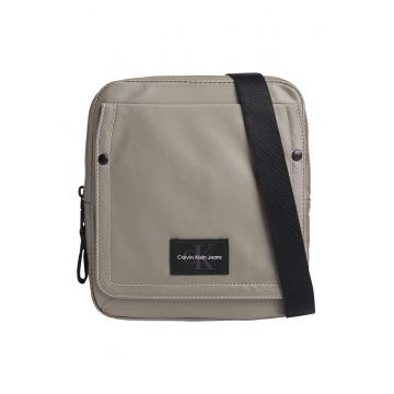 Geanta crossbody cu partea din spate din plasa