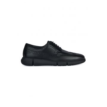 Pantofi clasici de piele cu model brogue