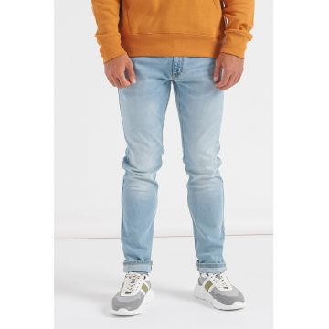 Blugi slim fit