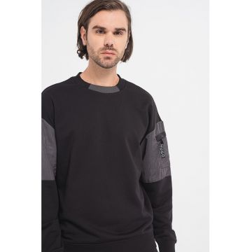 Bluza sport cu buzunar cu fermoar