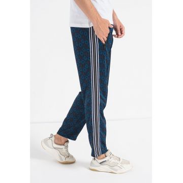 Pantaloni de trening cu imprimeu logo