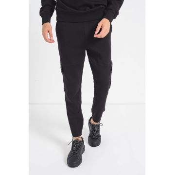 Pantaloni sport cargo cu talie medie