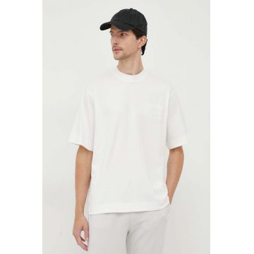 Lacoste tricou din bumbac culoarea alb, cu imprimeu