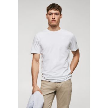 Tricou slim fit din material elastic