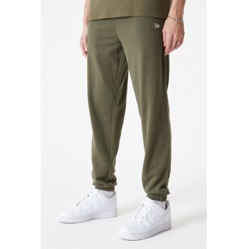 Pantaloni sport cu buzunare oblice