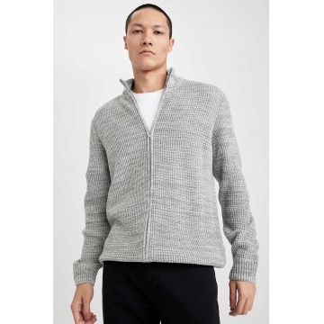 Cardigan cu fermoar si guler mediu