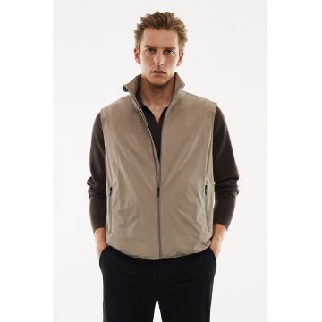 Vesta slim fit cu fermoar Nadast