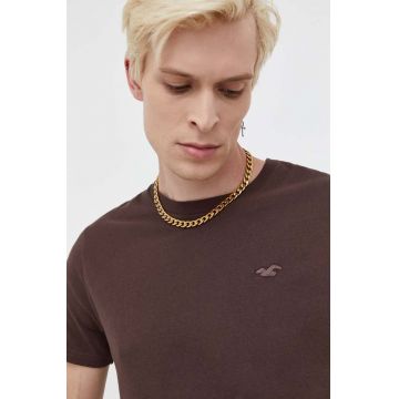 Hollister Co. tricou din bumbac culoarea maro, cu imprimeu