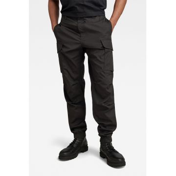 Pantaloni cargo conici Combat