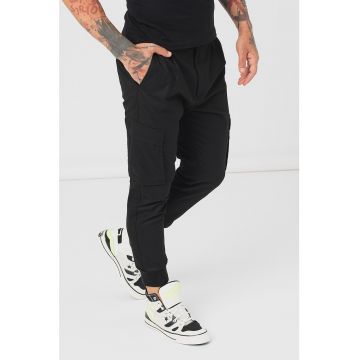 Pantaloni cargo din amestec de lana Glavin