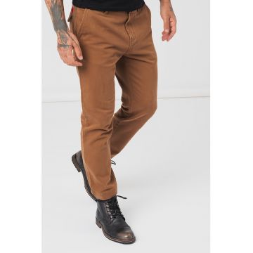 Pantaloni chino cu croiala conica Zeebo