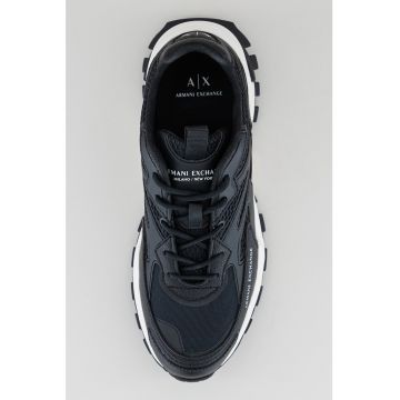 Pantofi sport cu garnituri din piele ecologica