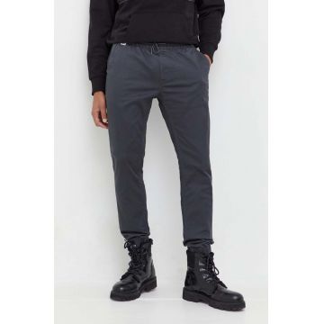 Tommy Jeans pantaloni barbati, culoarea gri