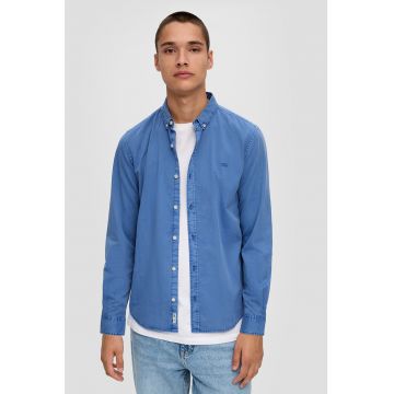 Camasa slim fit cu guler fixat cu nasturi