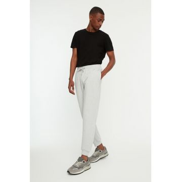 Pantaloni sport cu talie ajustabila