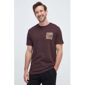The North Face tricou din bumbac culoarea maro, cu imprimeu