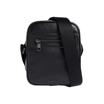 Geanta crossbody din piele ecologica Elevated