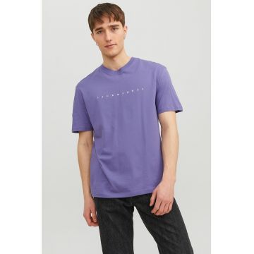 Tricou din bumbac cu decolteu la baza gatului si imprimeu logo
