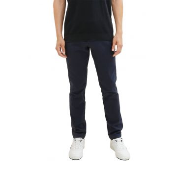 Pantaloni slim fit cu buzunare oblice