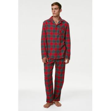 Pijama cu model in carouri si buzunar aplicat pe piept