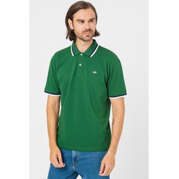 Tricou polo cu detalii contrastante